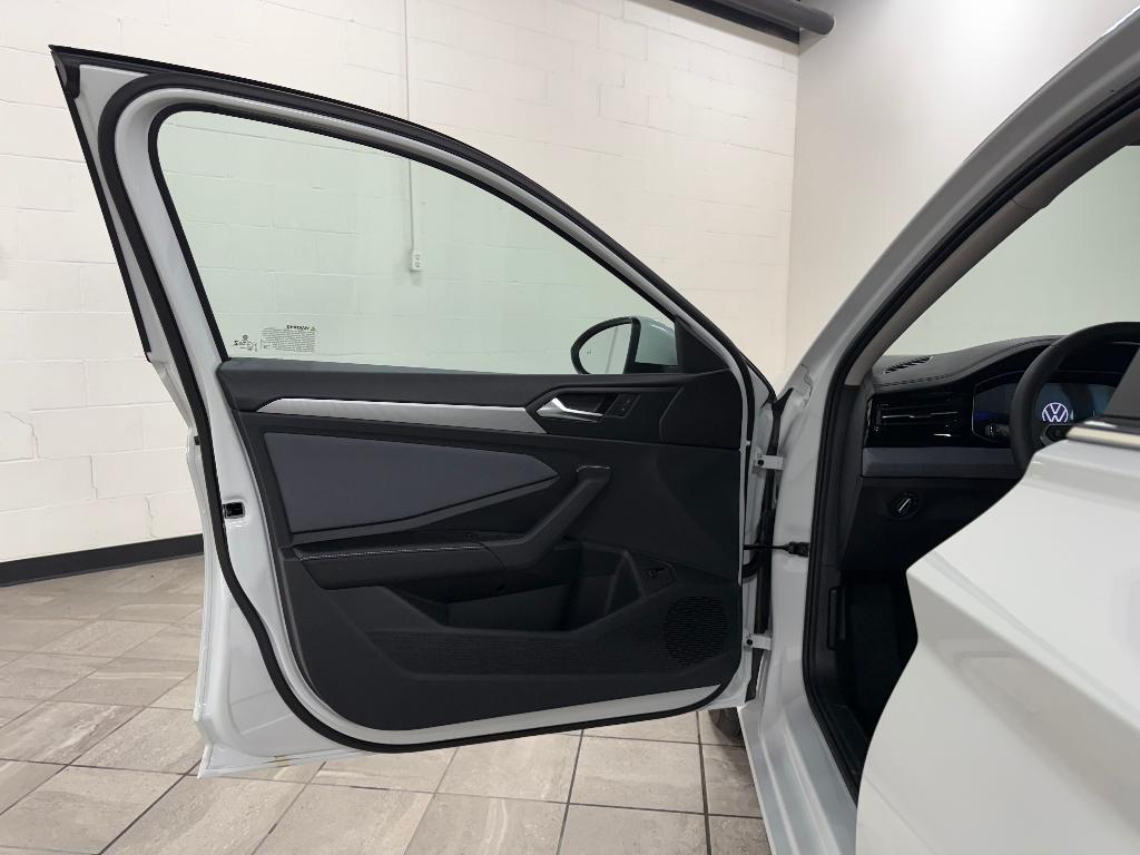 new 2025 Volkswagen Jetta car, priced at $27,012