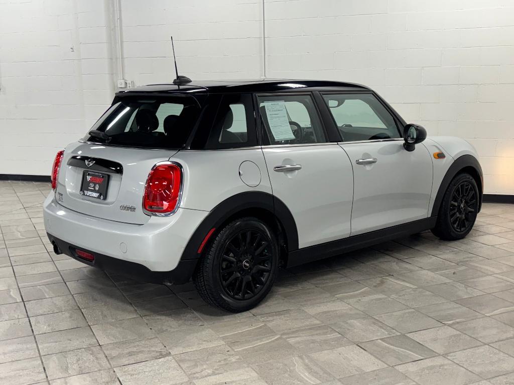 used 2016 MINI Hardtop car, priced at $10,000