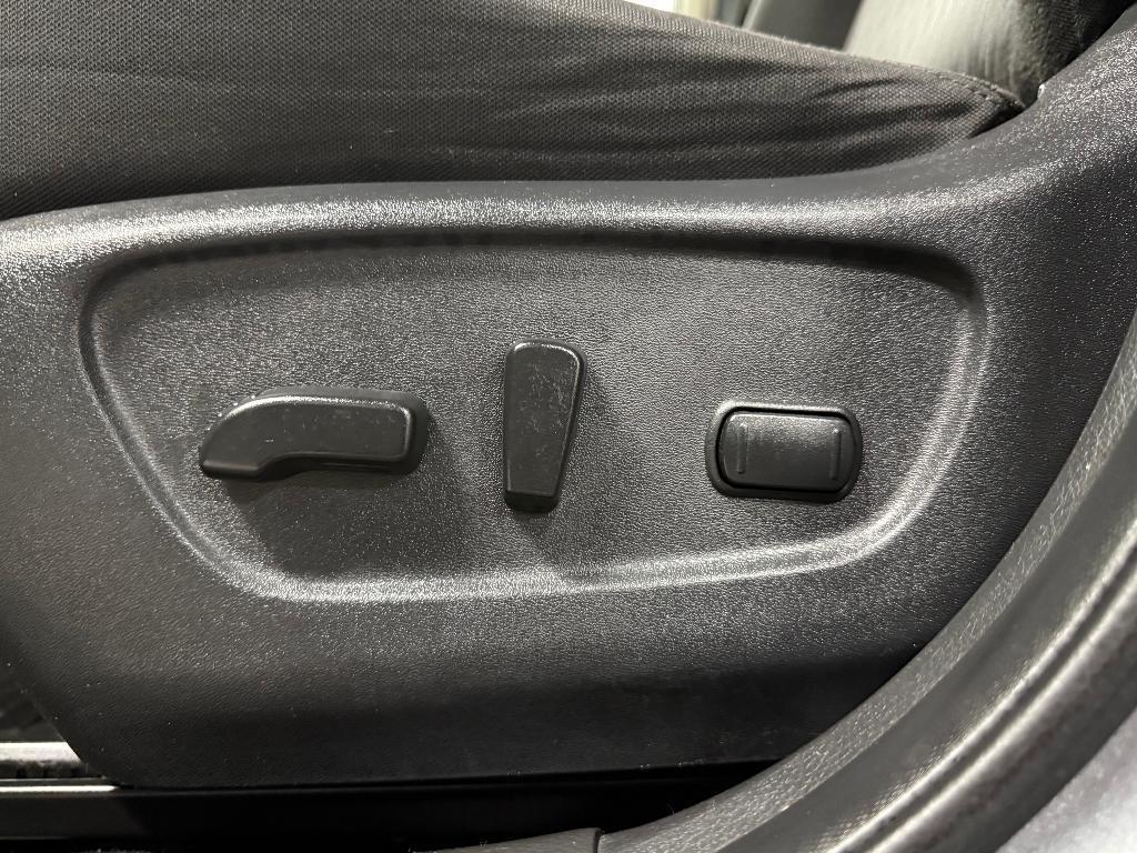 used 2018 Nissan Rogue car, priced at $10,000