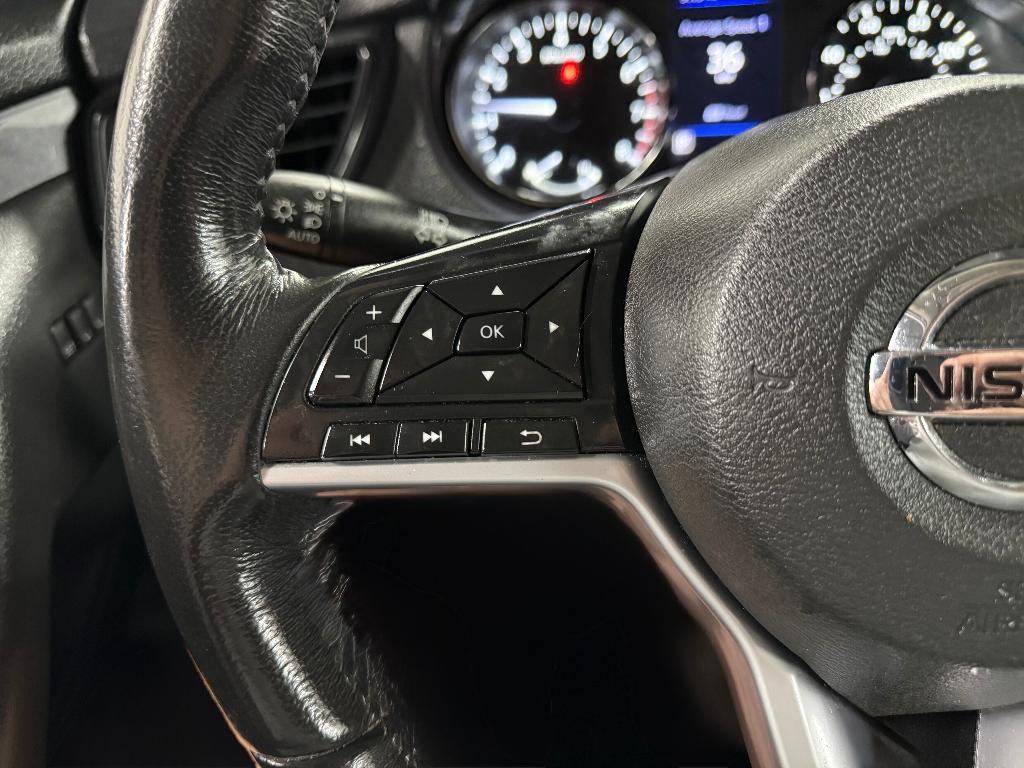 used 2018 Nissan Rogue car, priced at $10,000