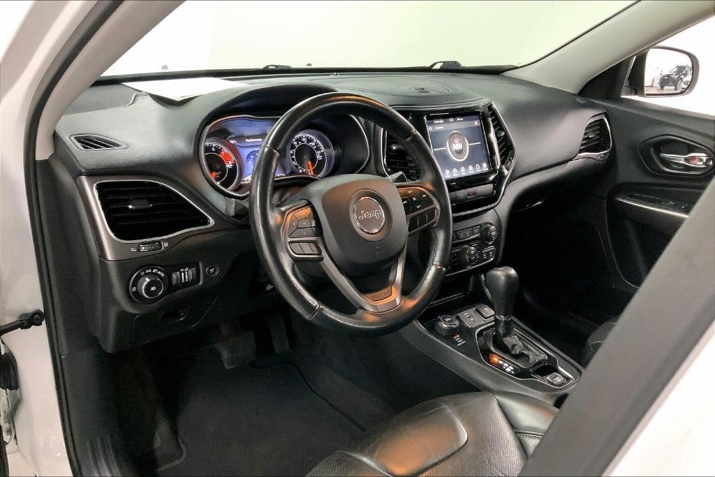 used 2019 Jeep Cherokee car, priced at $14,560