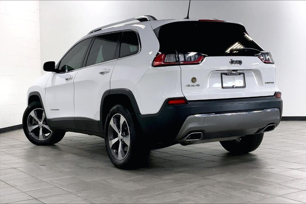 used 2019 Jeep Cherokee car, priced at $14,560