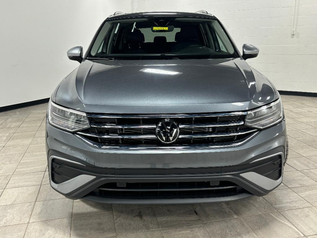 new 2024 Volkswagen Tiguan car, priced at $31,981