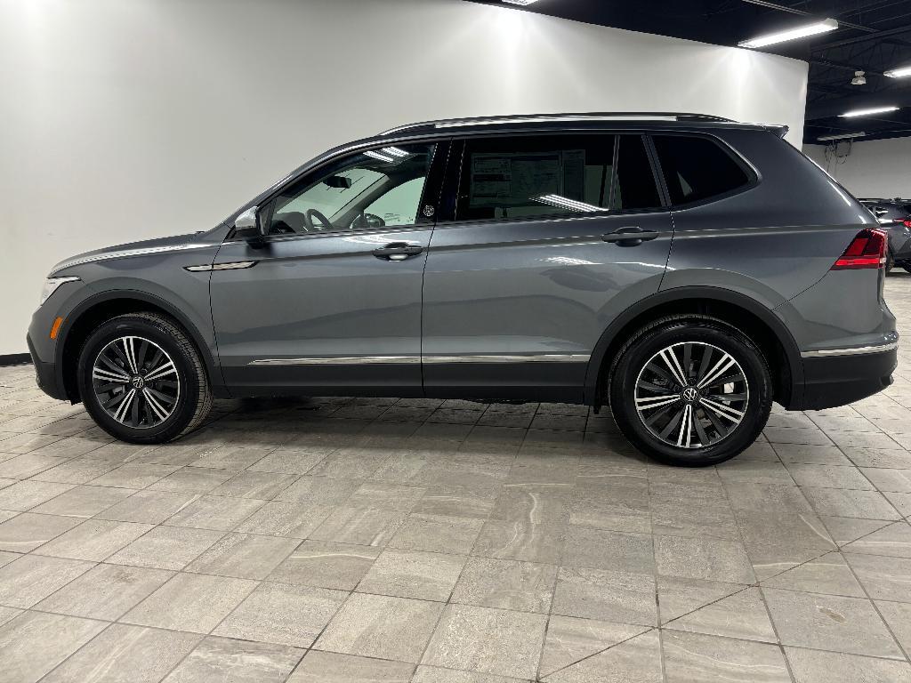 new 2024 Volkswagen Tiguan car, priced at $31,981