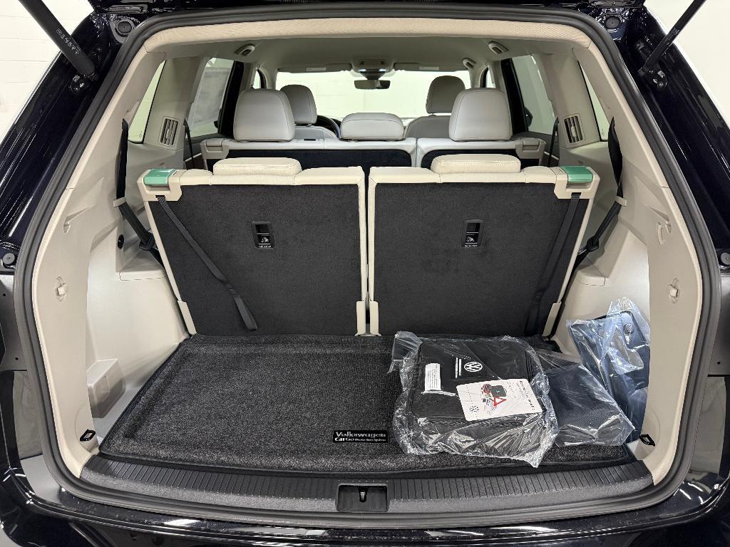 new 2025 Volkswagen Atlas car, priced at $35,027