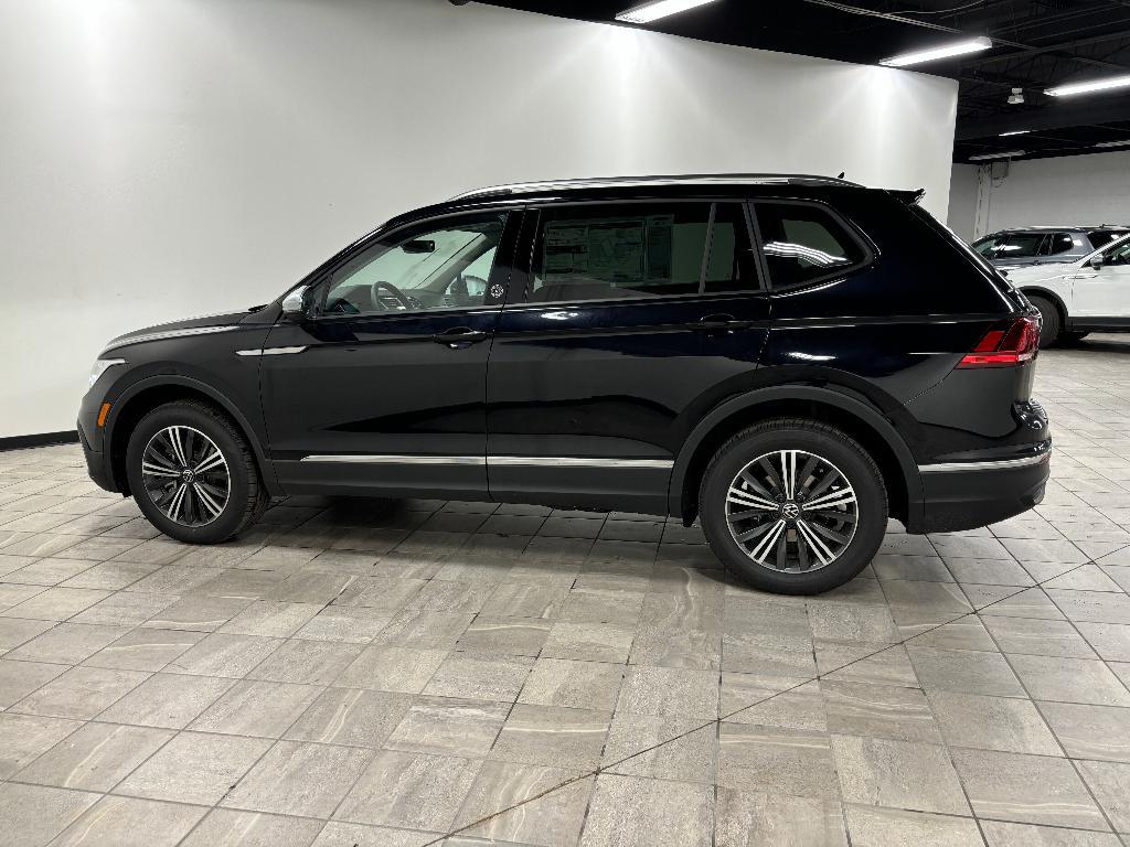 new 2024 Volkswagen Tiguan car, priced at $32,154