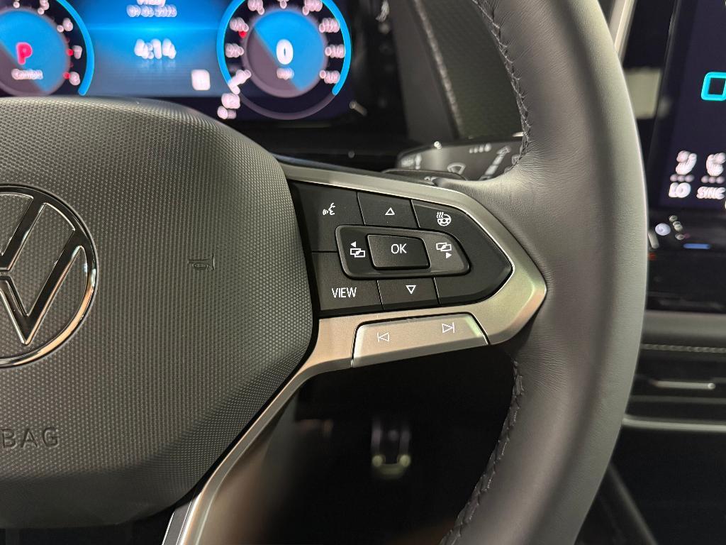 new 2026 Volkswagen Atlas Cross Sport car, priced at $50,549