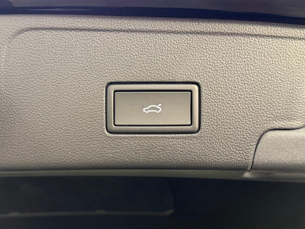 new 2026 Volkswagen Atlas Cross Sport car, priced at $50,549