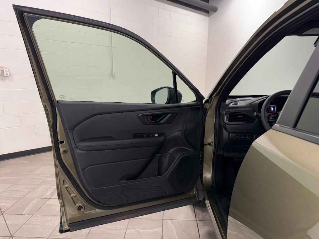 new 2025 Subaru Forester car, priced at $37,196
