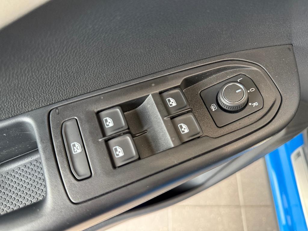new 2025 Volkswagen Taos car, priced at $36,356