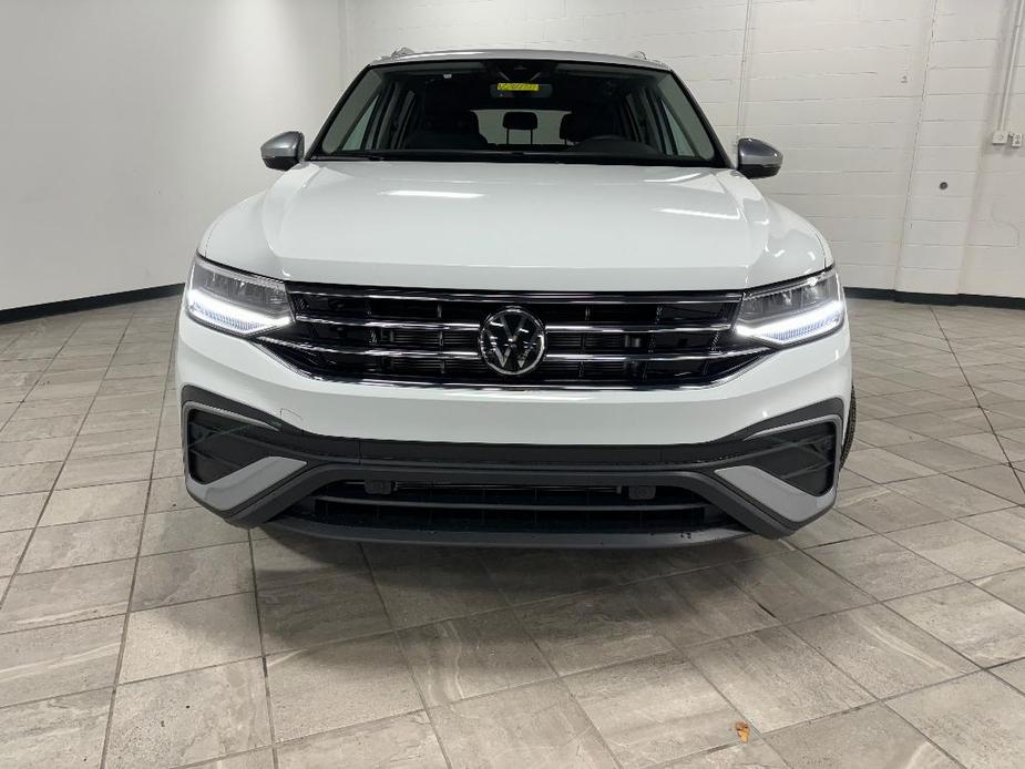 new 2024 Volkswagen Tiguan car, priced at $32,154