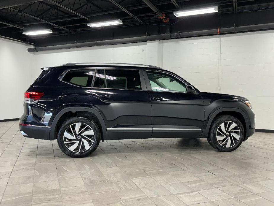 new 2024 Volkswagen Atlas car, priced at $45,890