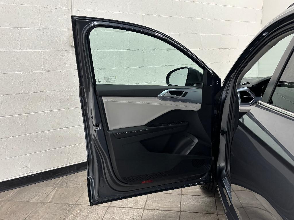new 2025 Volkswagen Taos car, priced at $27,996
