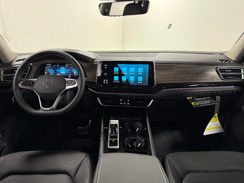 new 2025 Volkswagen Atlas car, priced at $49,156