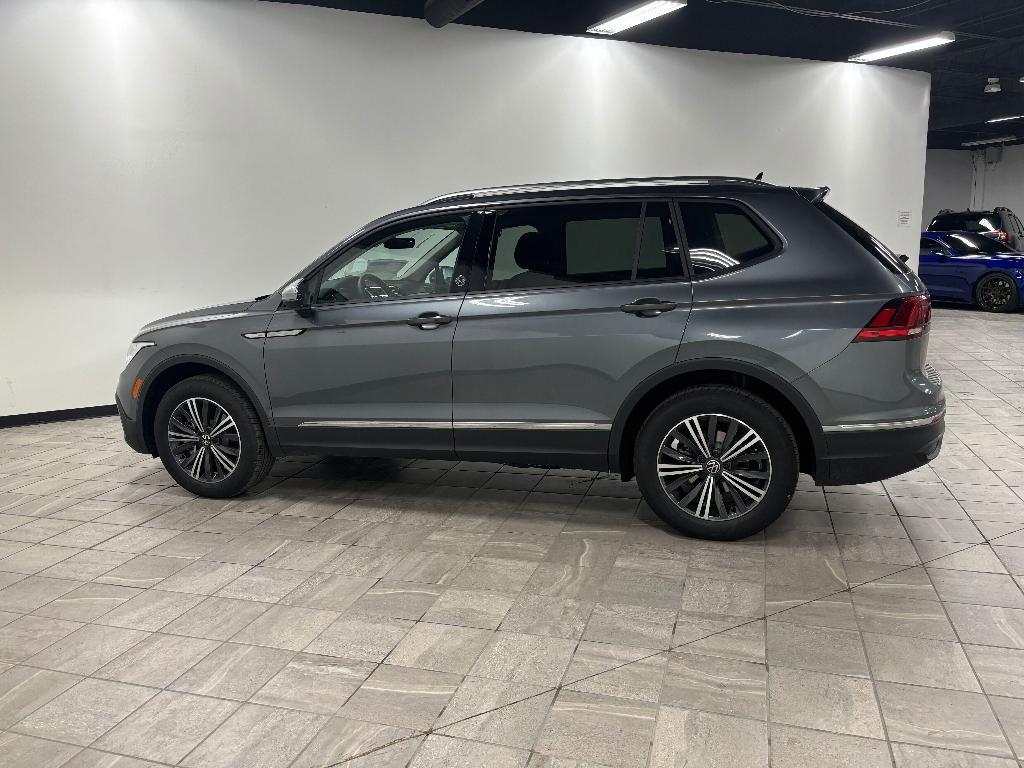 new 2024 Volkswagen Tiguan car, priced at $31,981