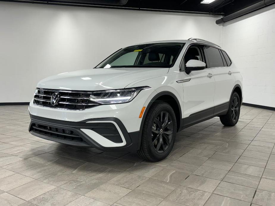 new 2024 Volkswagen Tiguan car, priced at $35,343