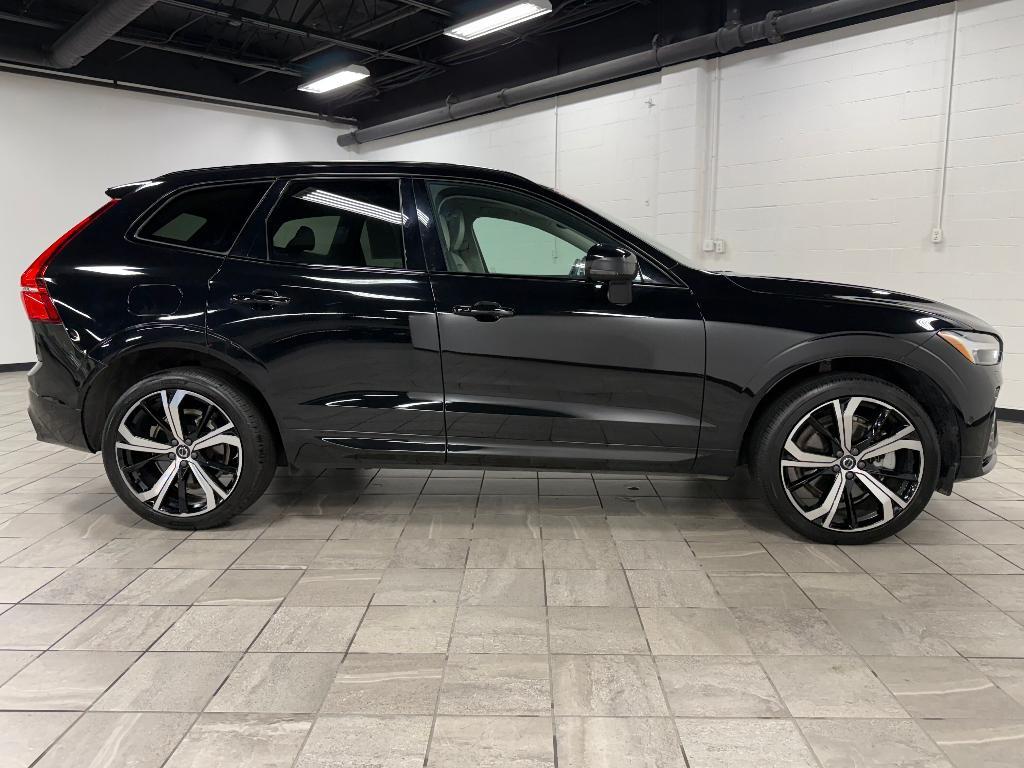 used 2023 Volvo XC60 Recharge Plug-In Hybrid car, priced at $40,182