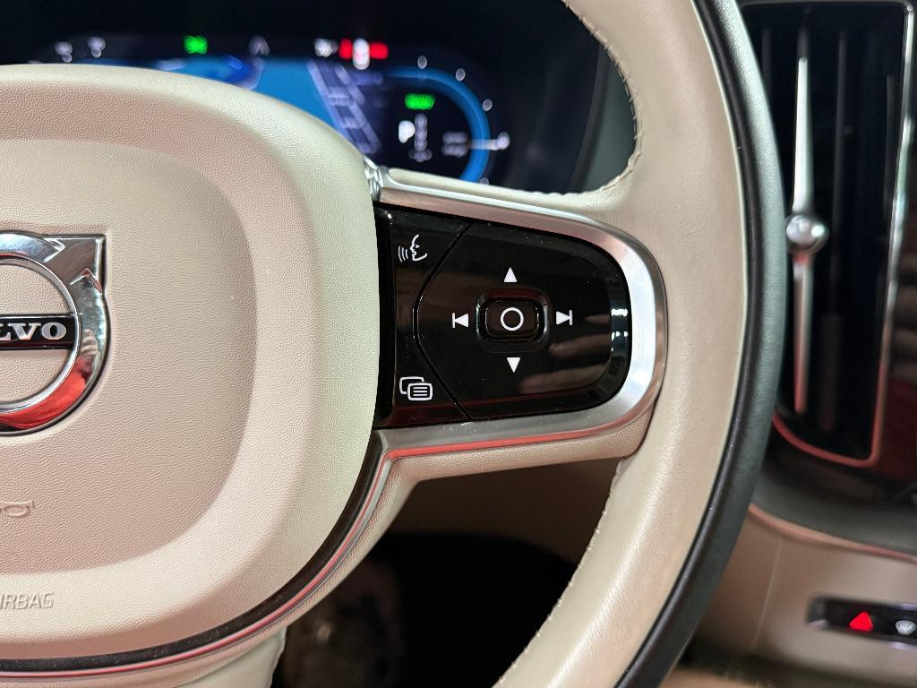 used 2023 Volvo XC60 Recharge Plug-In Hybrid car, priced at $40,182