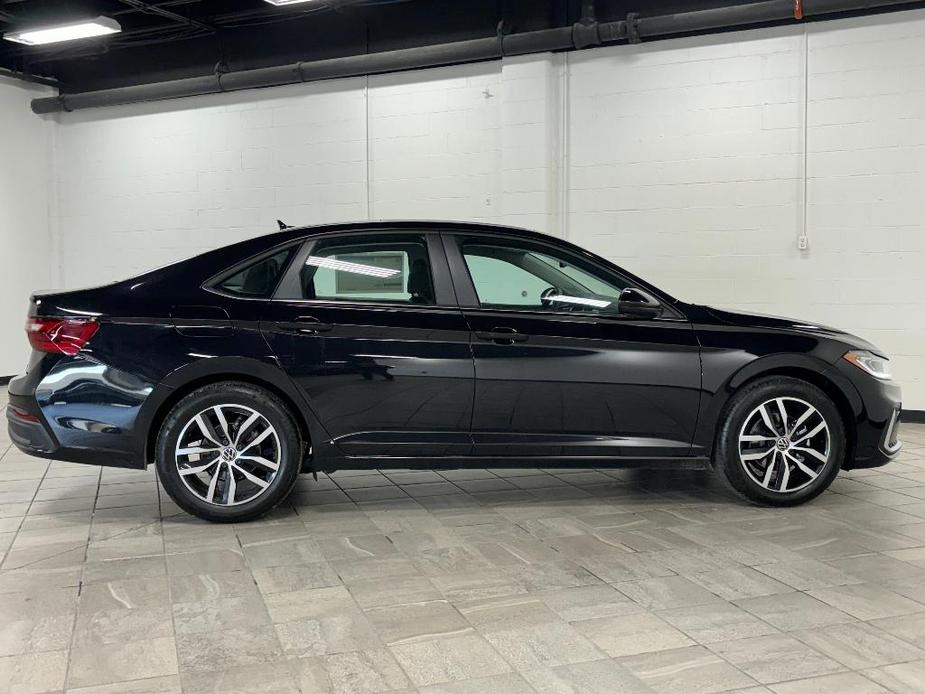 new 2025 Volkswagen Jetta car, priced at $25,863