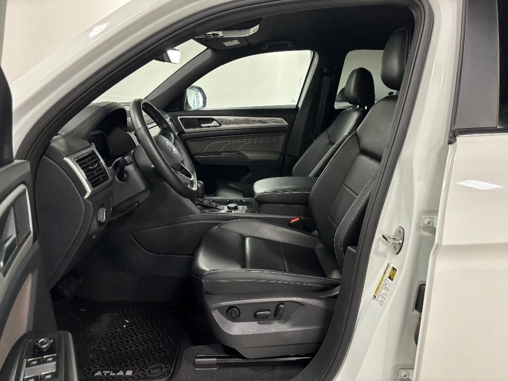 used 2022 Volkswagen Atlas Cross Sport car, priced at $27,654