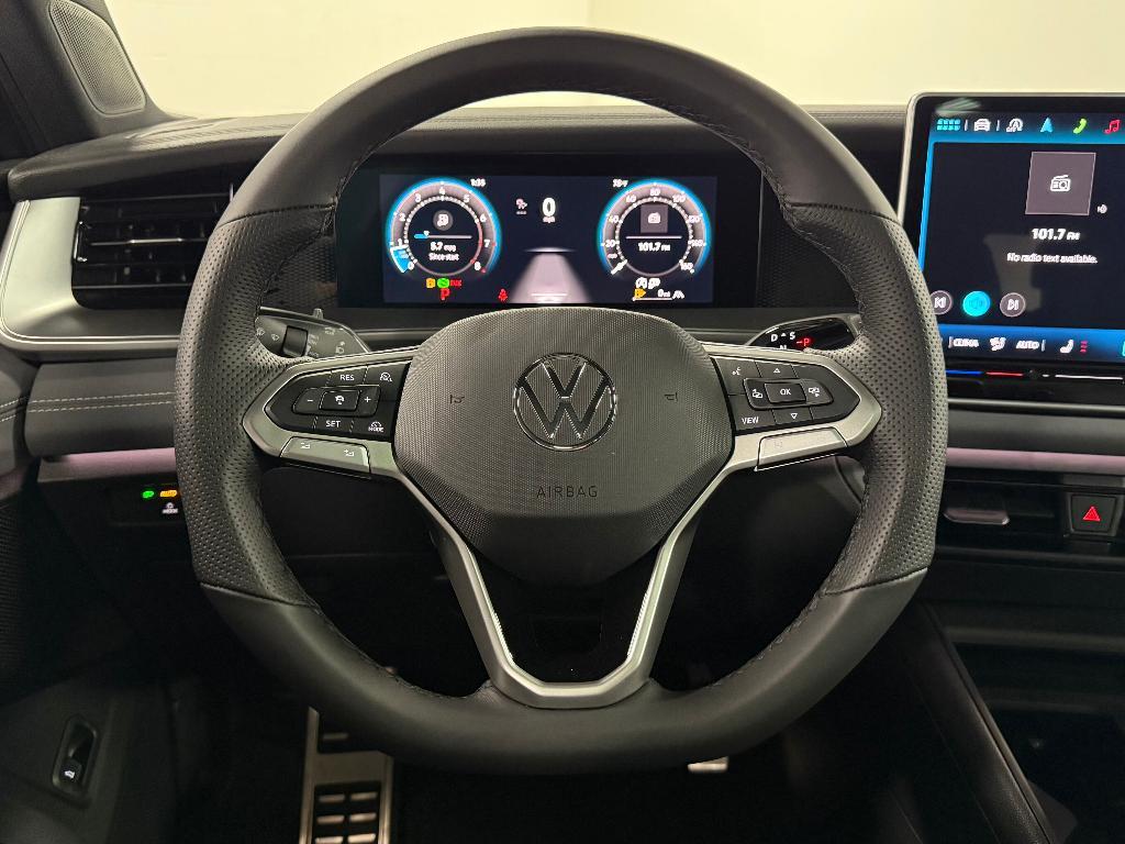 new 2025 Volkswagen Tiguan car, priced at $37,078
