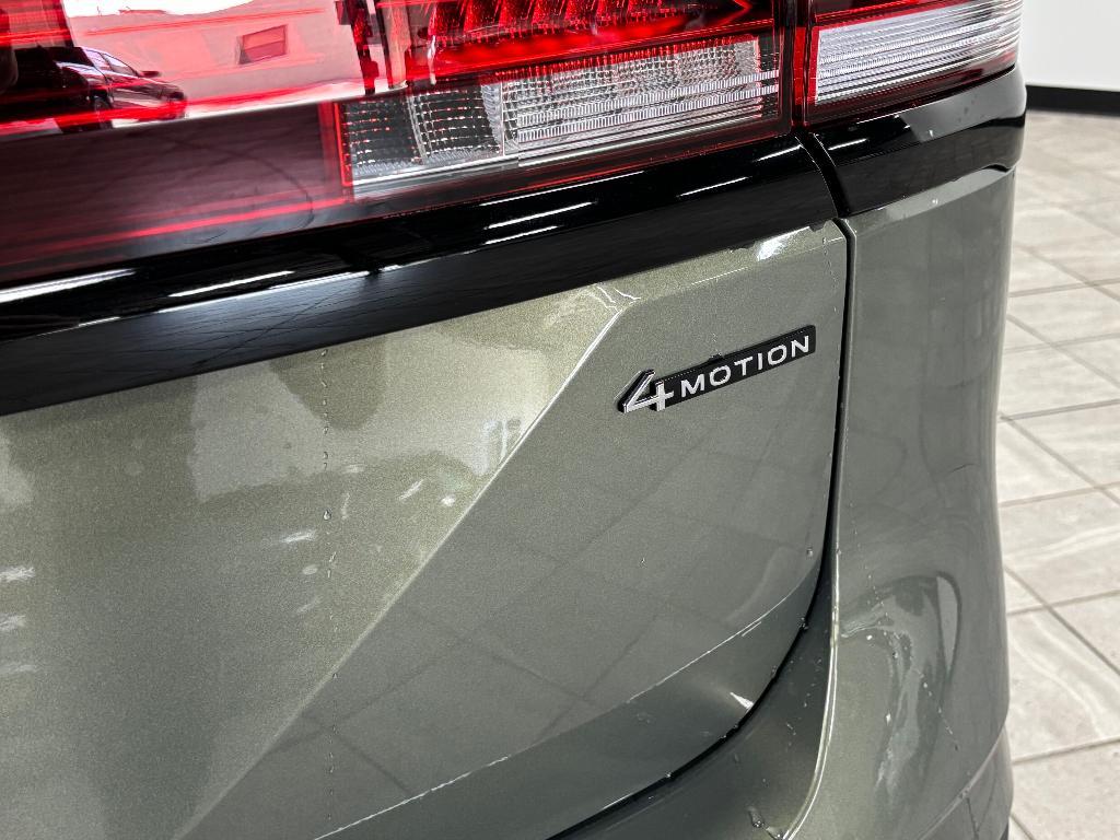 new 2025 Volkswagen Atlas car, priced at $47,432