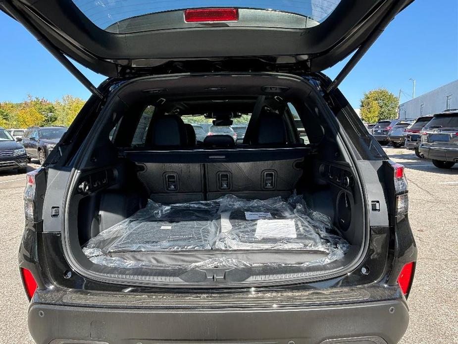 new 2025 Subaru Forester car, priced at $39,702