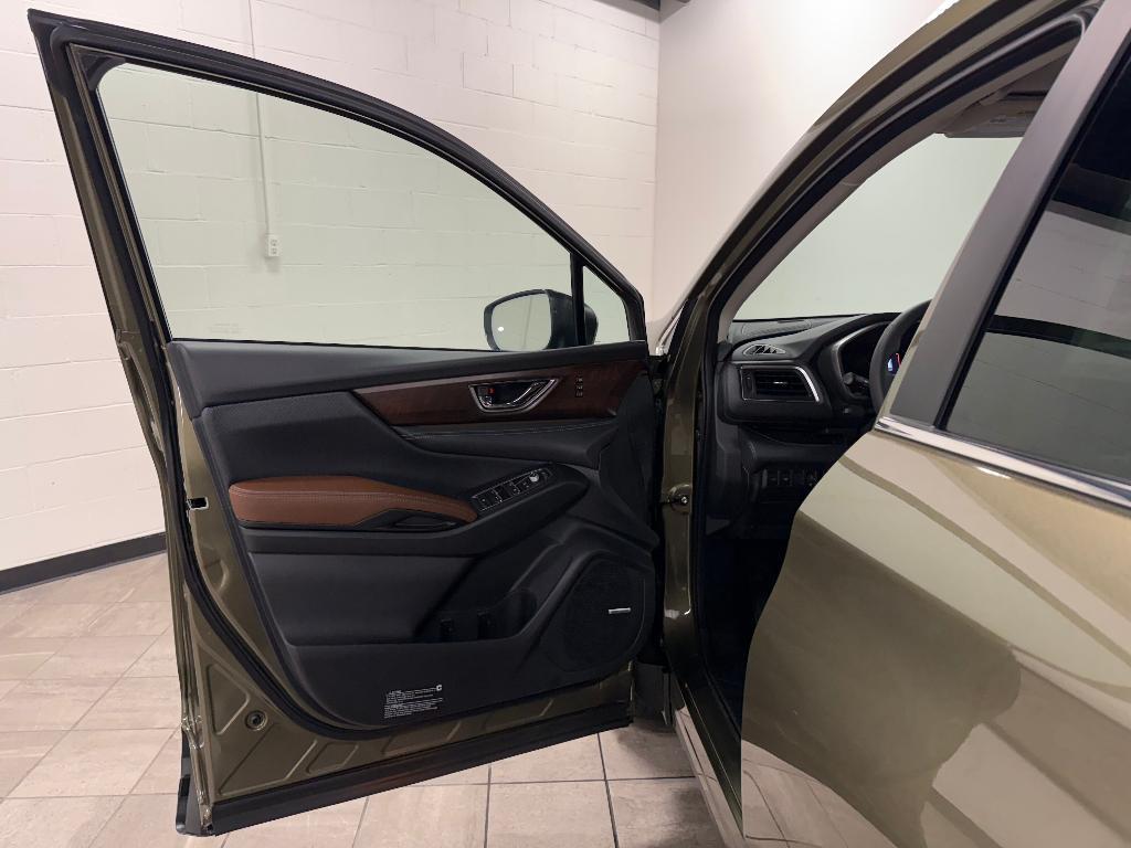 new 2025 Subaru Ascent car, priced at $49,958