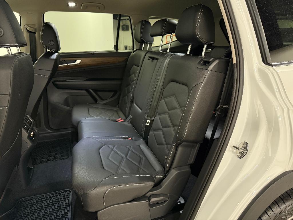 new 2026 Volkswagen Atlas car, priced at $47,416