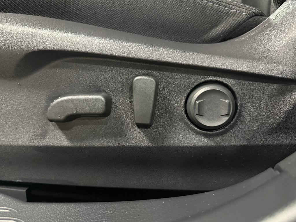 new 2025 Subaru Outback car, priced at $33,806