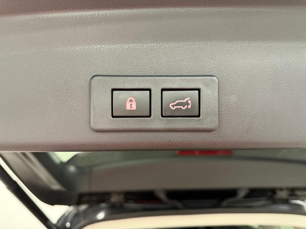 used 2022 Subaru Ascent car, priced at $31,000