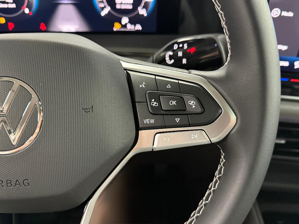 new 2025 Volkswagen Tiguan car, priced at $35,179