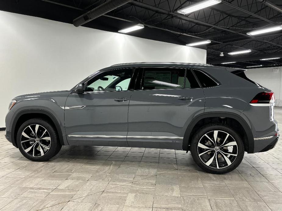 new 2024 Volkswagen Atlas Cross Sport car, priced at $49,625