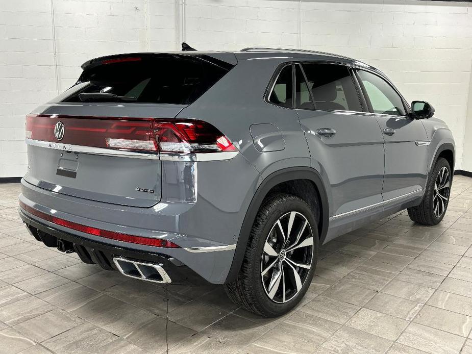 new 2024 Volkswagen Atlas Cross Sport car, priced at $49,625