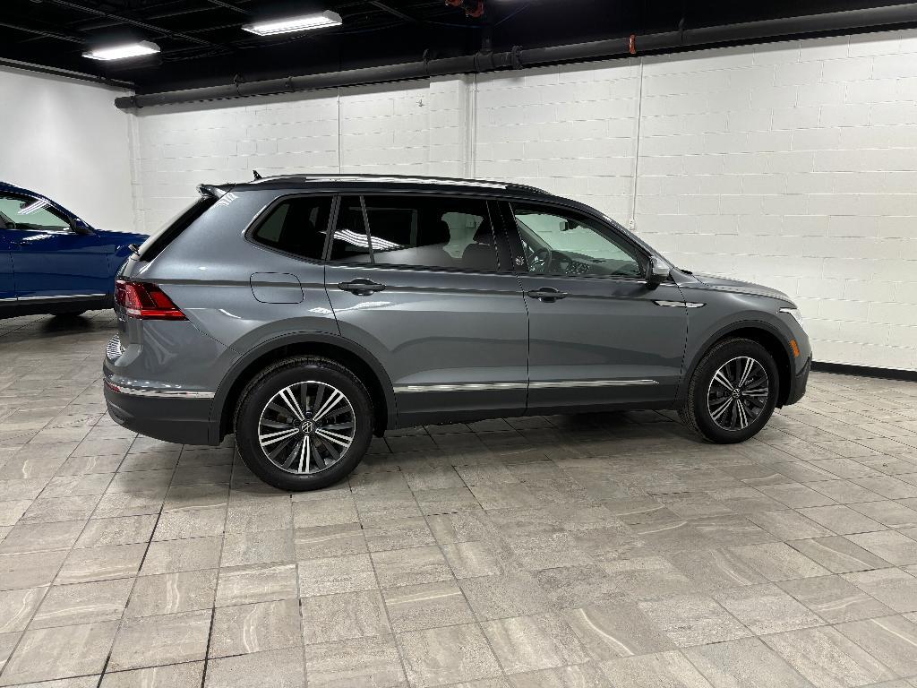 new 2024 Volkswagen Tiguan car, priced at $32,154