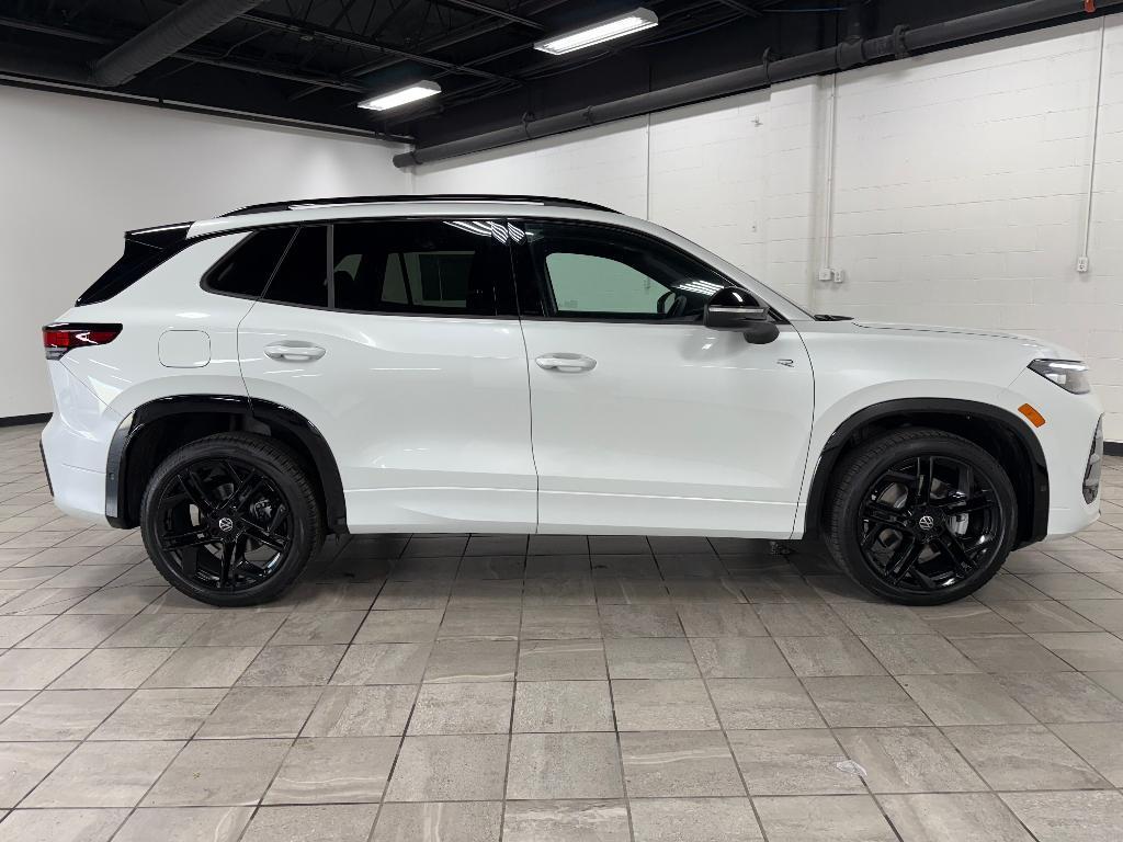 new 2025 Volkswagen Tiguan car, priced at $36,388