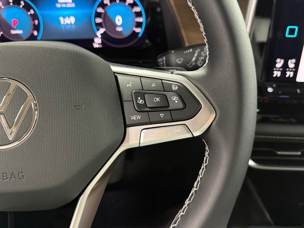 new 2026 Volkswagen Atlas car, priced at $45,919