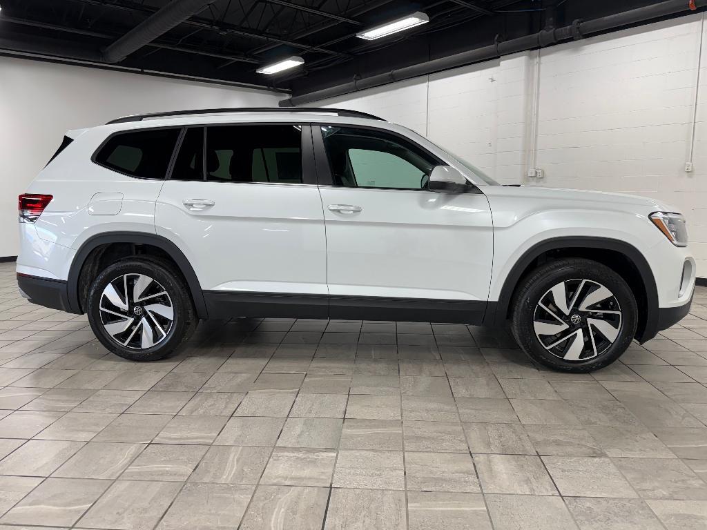 new 2026 Volkswagen Atlas car, priced at $45,919