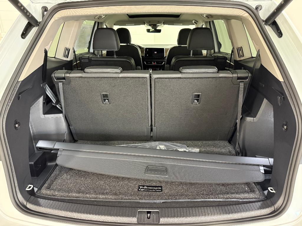 new 2026 Volkswagen Atlas car, priced at $45,919