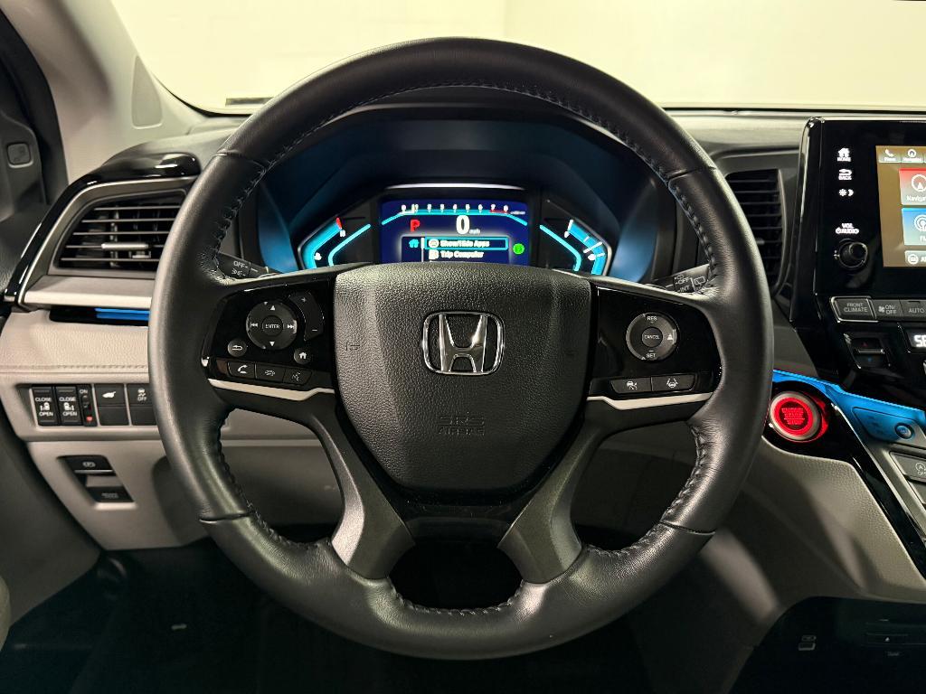 used 2024 Honda Odyssey car, priced at $40,345