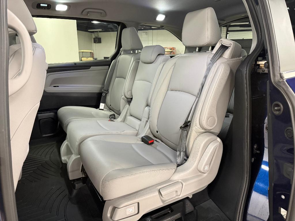 used 2024 Honda Odyssey car, priced at $40,345