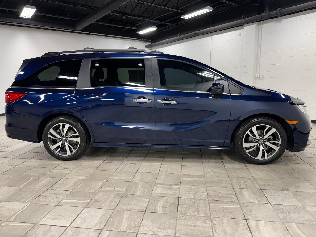 used 2024 Honda Odyssey car, priced at $40,345