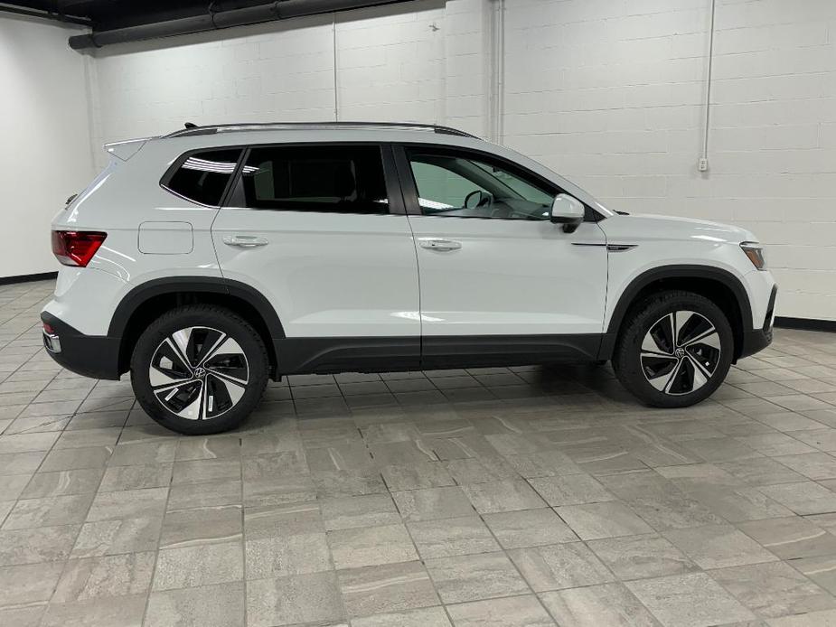 new 2024 Volkswagen Taos car, priced at $31,006