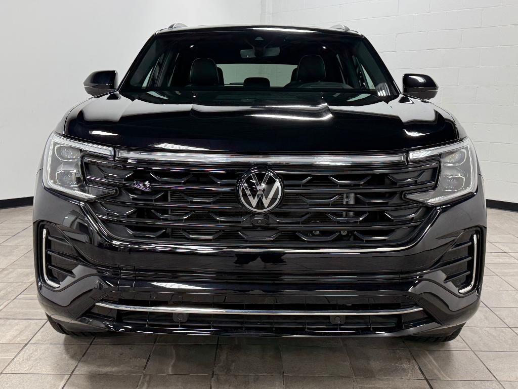 used 2025 Volkswagen Atlas Cross Sport car, priced at $48,406