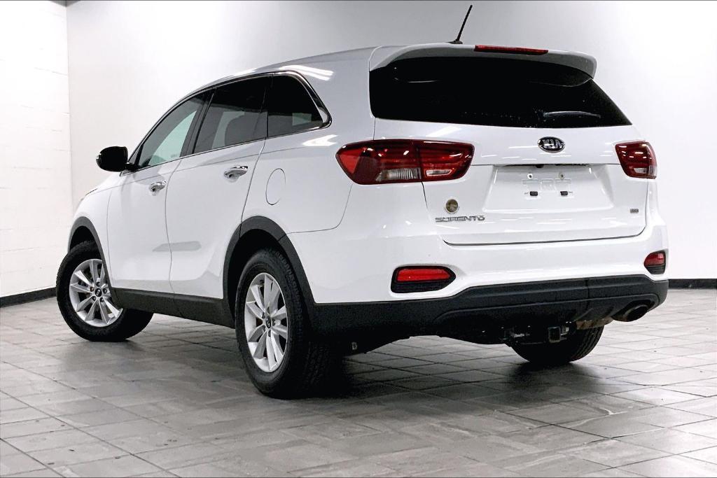 used 2019 Kia Sorento car, priced at $14,232