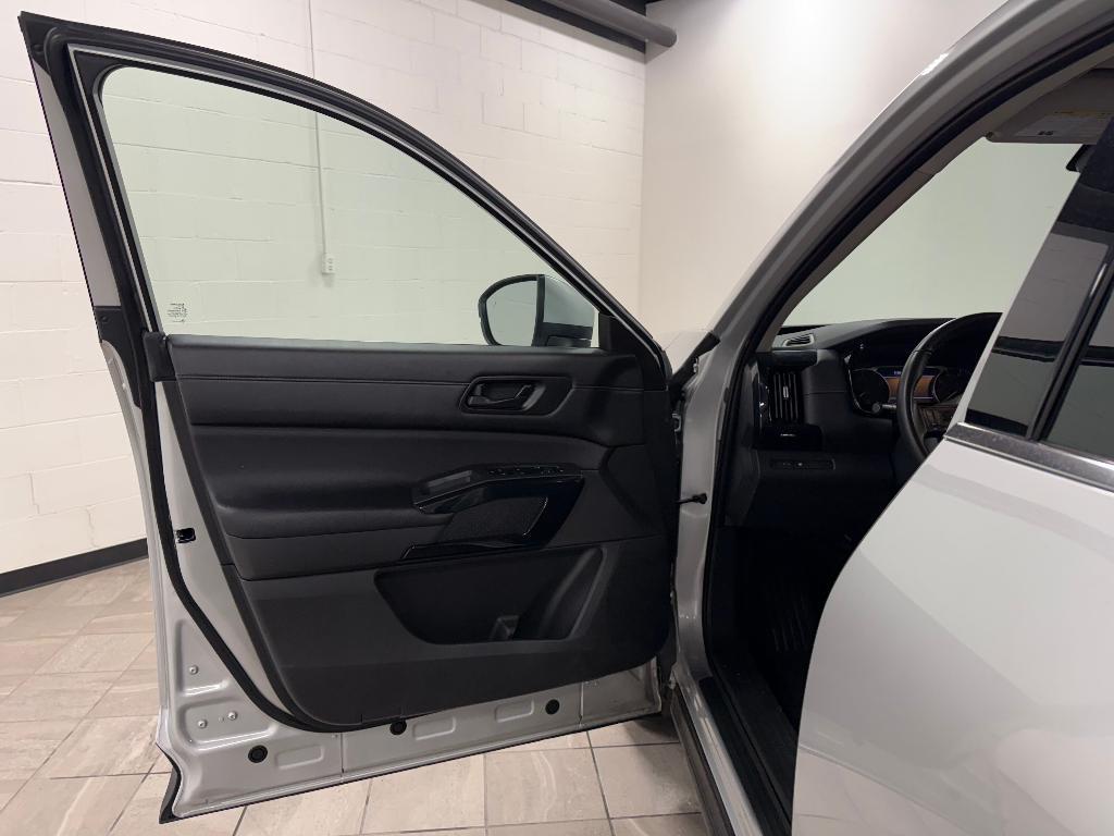 used 2024 Nissan Pathfinder car, priced at $29,943
