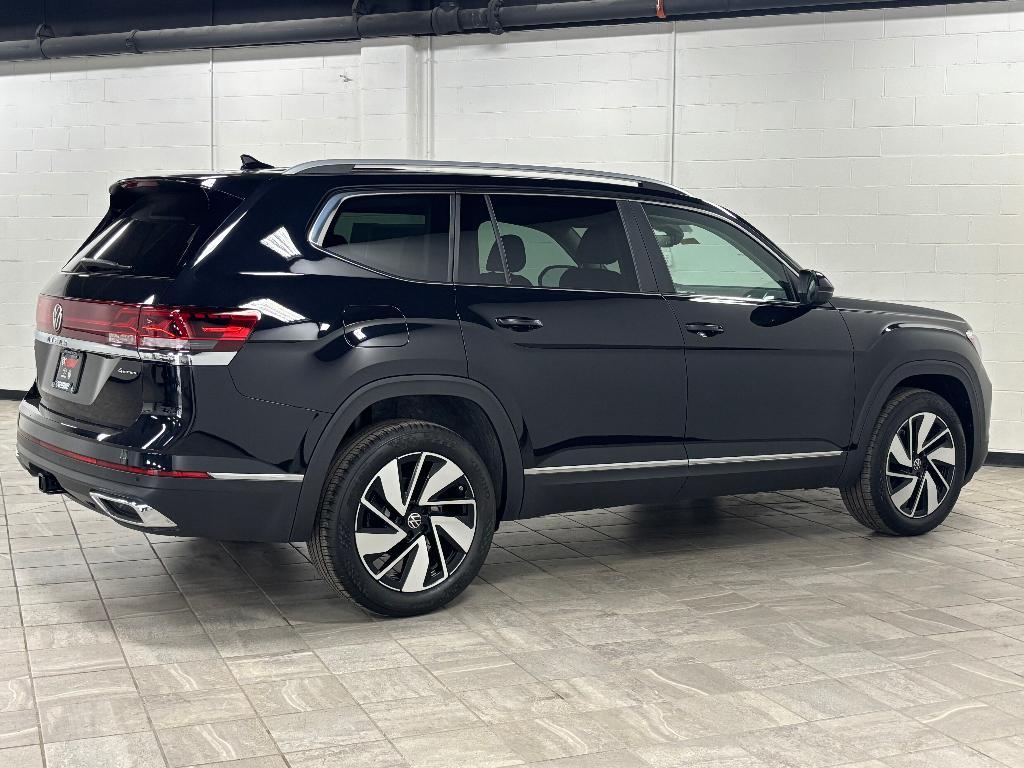new 2025 Volkswagen Atlas car, priced at $46,254