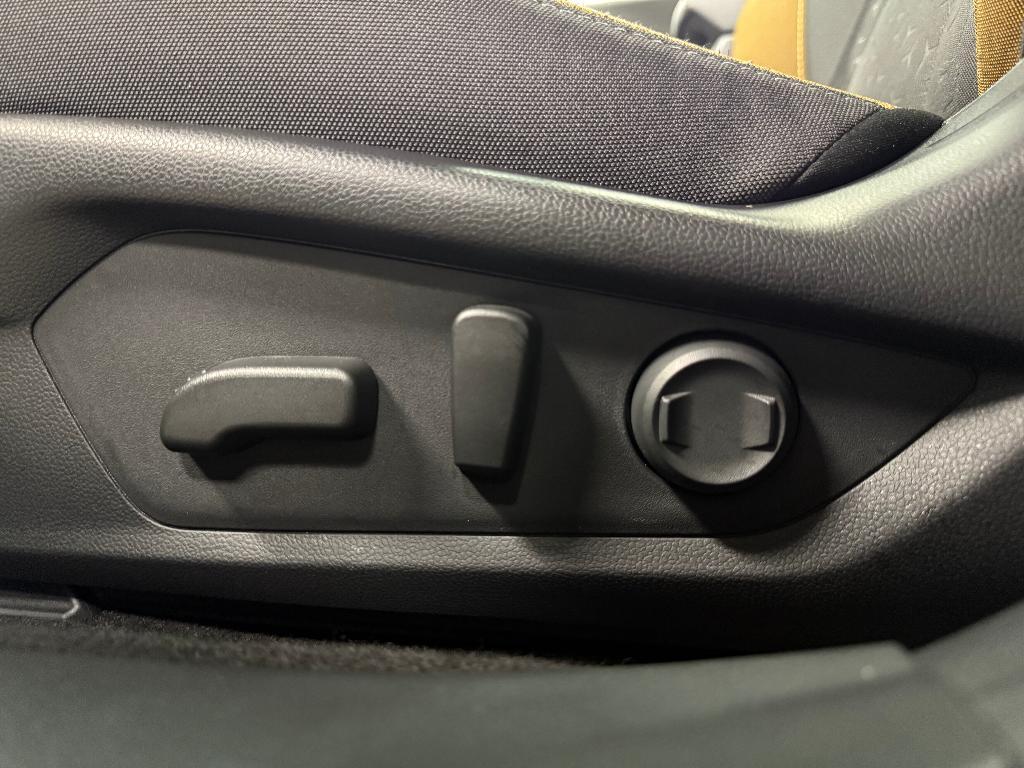 used 2025 Subaru Crosstrek car, priced at $30,000