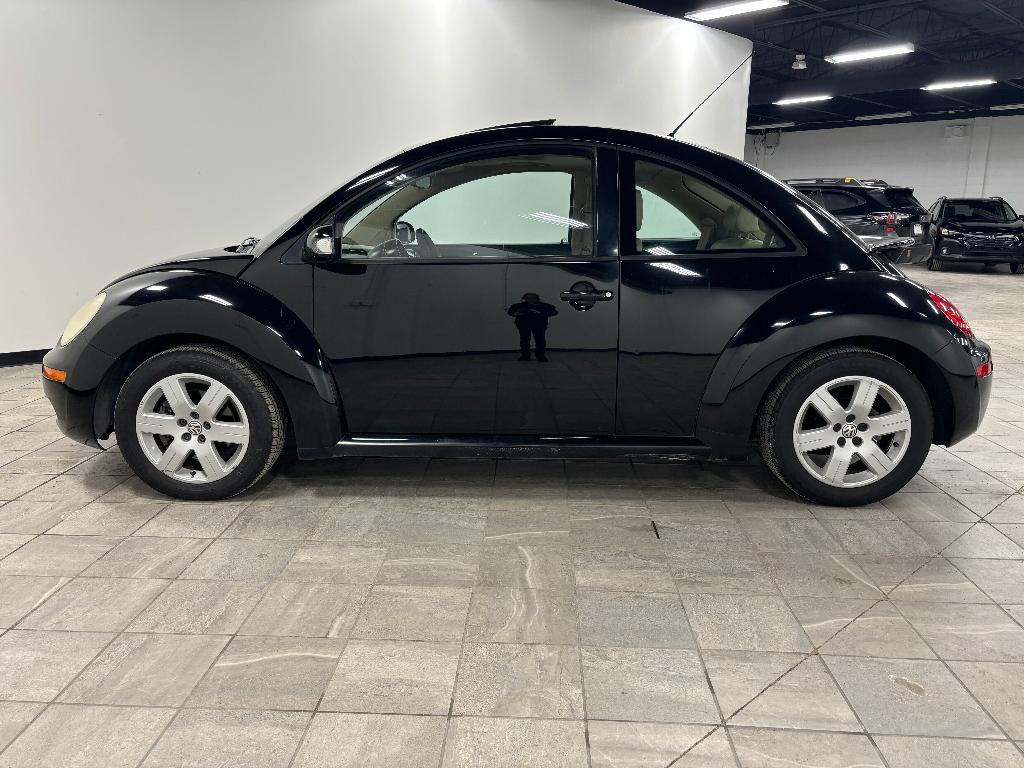 used 2007 Volkswagen New Beetle car, priced at $5,286