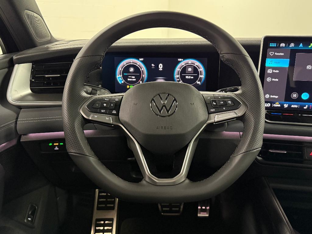 new 2025 Volkswagen Tiguan car, priced at $37,077